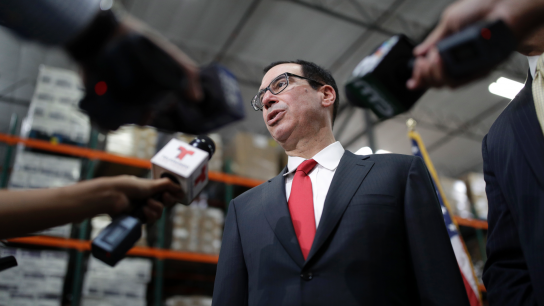 据路透社报道，美国财政部长史蒂文-努钦(Steven Mnuchin)表示，美国的关税举措“不是保护主义”，而是为了捍卫美国的利益，反对不公平的贸易行为