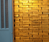 新债王冈拉克表示，金价已处于大爆发的边缘。“黄金与美元呈负相关的关系。我们看到，金价已升破下行趋势线。金价正大规模筑底，这是金价一个...