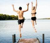 周二晚间全球16位主要能源企业高管召开了一次几乎史无前例的会议，讨论了石油巨头如何在应对冠状病毒大流行的同时度过其近年来最大的危机。阿联酋内阁国务大臣...