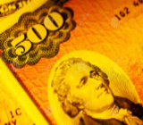 下一届美联储主席究竟花落谁家的悬念很快就会揭晓，在此之前，一些知名投行纷纷对人选出炉后该如何操作给出建议。高盛资产管理公司正押注美国国债价格走低