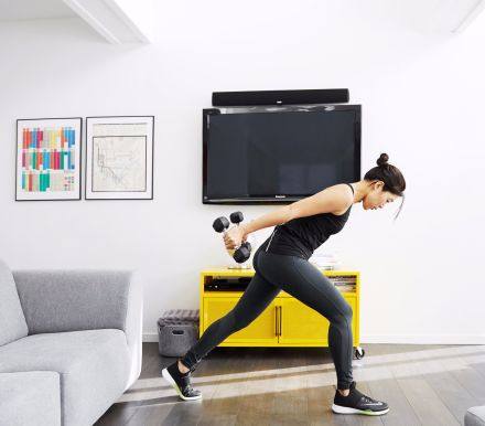 加泰罗尼亚独立地方选举独立派继续掌局，欧元兑美元短线承压。在结果投票结果局势明朗后，欧元兑美元下跌20点左右。本文收集各家机构观点评论，供大家参考...