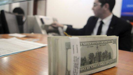 所有参与期货投资的人，毫无例外是“求财”！实际上，期货投资绝不会包赚，正如不会包亏一样，“求财”的机会是百分之五十，既是有发财的希望，也有“破财”的风险！但是，机会率也有百分之一百的，那不是