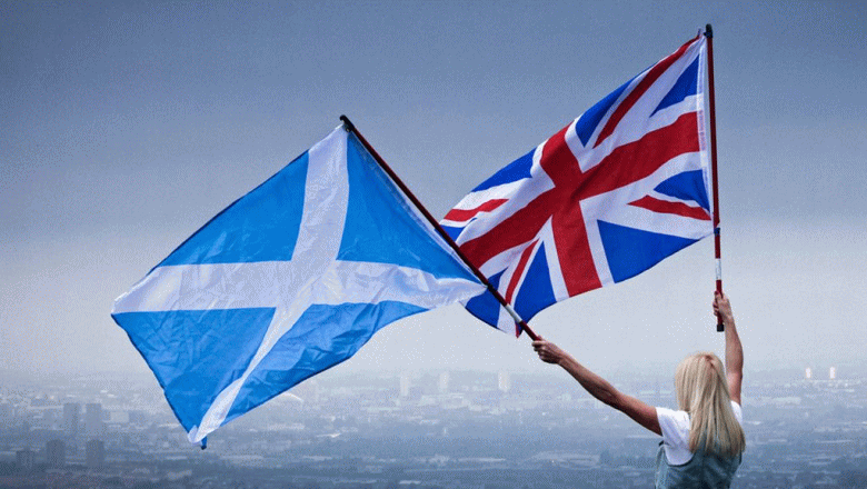 英国首相特雷莎·梅(Theresa May)周三(11月14日)获得内阁对于脱欧协议草案的支持，在此之后英镑曾短暂反弹，但周四随着多位大臣的辞职以及不信任投票的风险升温，英镑遭到大肆抛售。英镑/美元