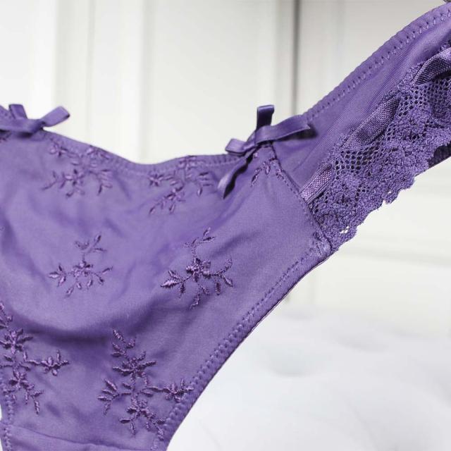 Quần lót thêu quần lót nữ mid-thongs quan xi