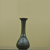 KC1498 copper vase with surplus every year