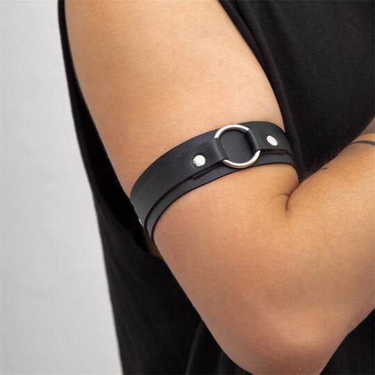 Punk leather armband men's shirt sleeve cuff sports raw leather armband arm strap arm decoration armband