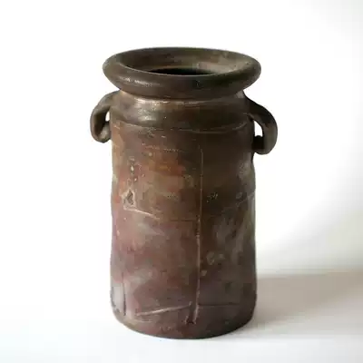 Japan Bizen Yaki Goro border guard kiln made ear-shaped flowers into the heavy fall gray fire marks are beautiful in the Ming