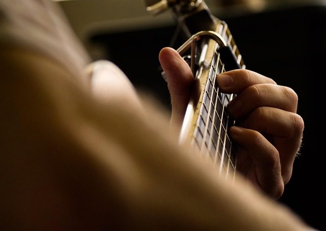 how much do guitar lessons cost