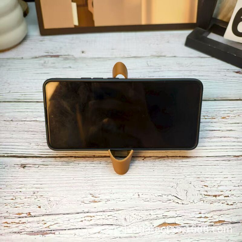 In-Stock, Quick Delivery Pu Leather Phone Holder, Portable, Foldable, Keychain, Multifunctional Pipe Holder Pendant In-Stock, Quick Delivery Pu Leather Phone Holder, Portable, Foldable, Keychain, Multifunctional Pipe Holder Pendant