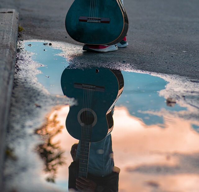 how to learn the guitar