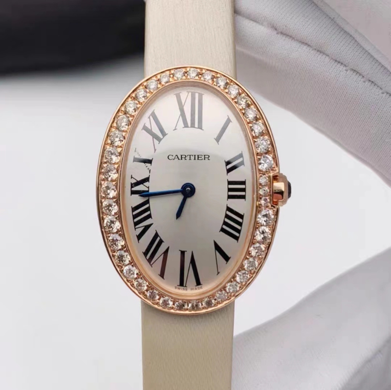 60% off Instant Purchase, Box and Certificate Included, 98% New, 24*32mm Cartier Bathtub-Shaped 18K Rose Gold Quartz Women's Watch, Truly Cool Luxury Item