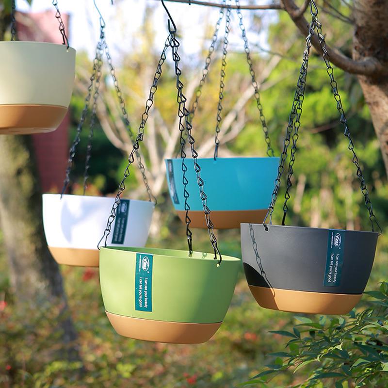 Special Flower Pot for Hanging Plants, Hanging Basket with Goldfish Oil Painting Design, Self-Watering Plastic for Balcony, Easy to Use