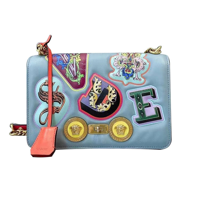 【 70% off Instant Purchase 】95% New Versace Versace Full Leather Pink and Blue Chain Bag Shoulder Bag Women's Bag