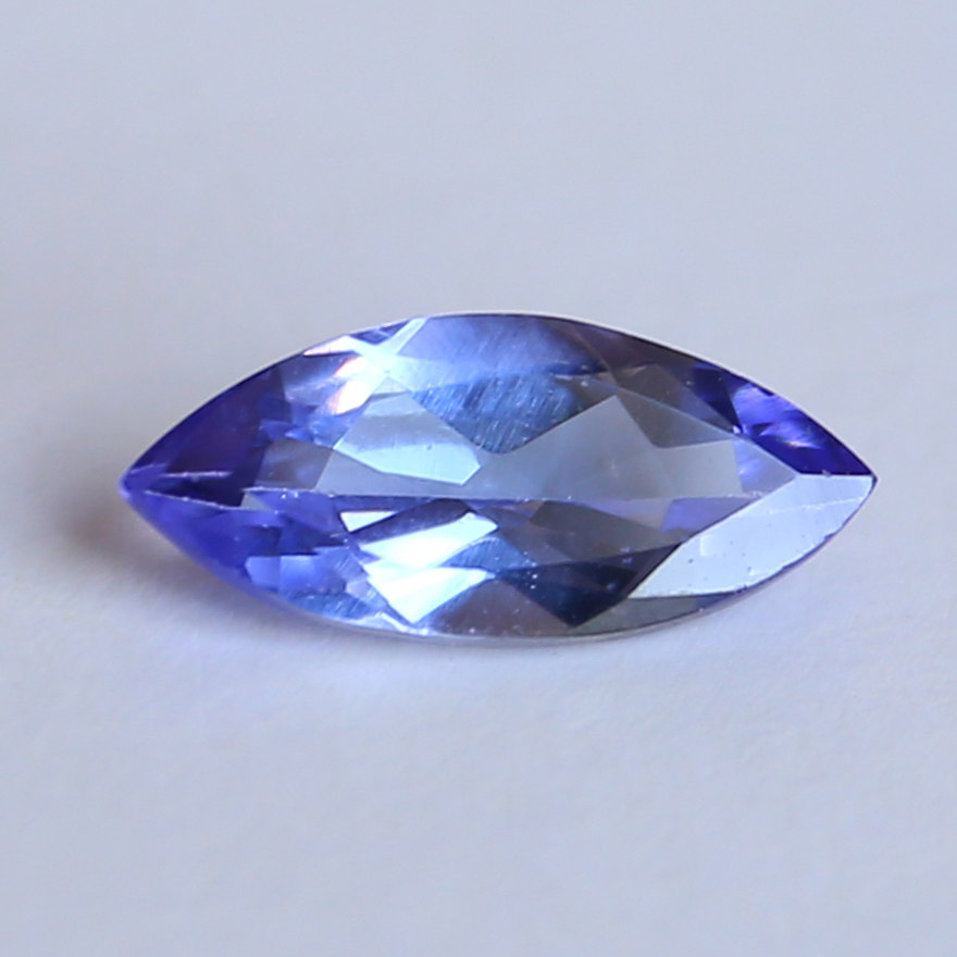 Picking up the missing price 2 14 carat blue tanzanite gemstone unique marquise naked stone ring face without cracks clean and elegant lady