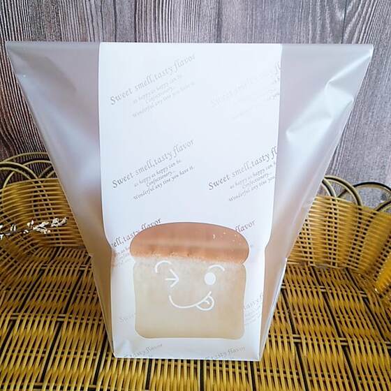 Pure Milk Bread Bags with Cut Corners, 3D Handmade Toast Bags, Matte Frosted Tear-Off DIY Baking Bags, 100 Pieces