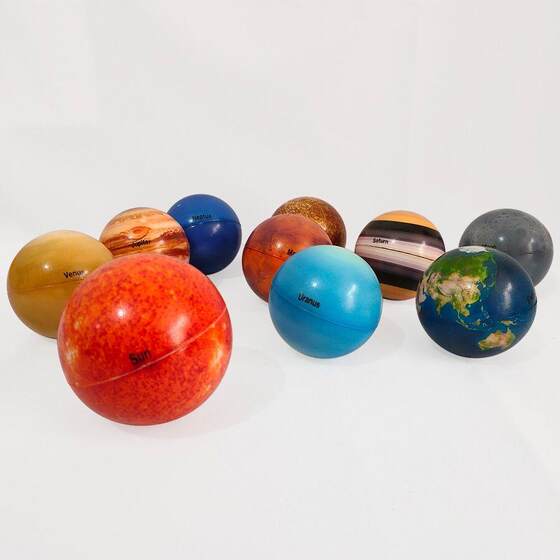 Nine Planets Glowing Model, Inflatable Moon Model, Children's Universe Planet Model, Educational and Entertaining