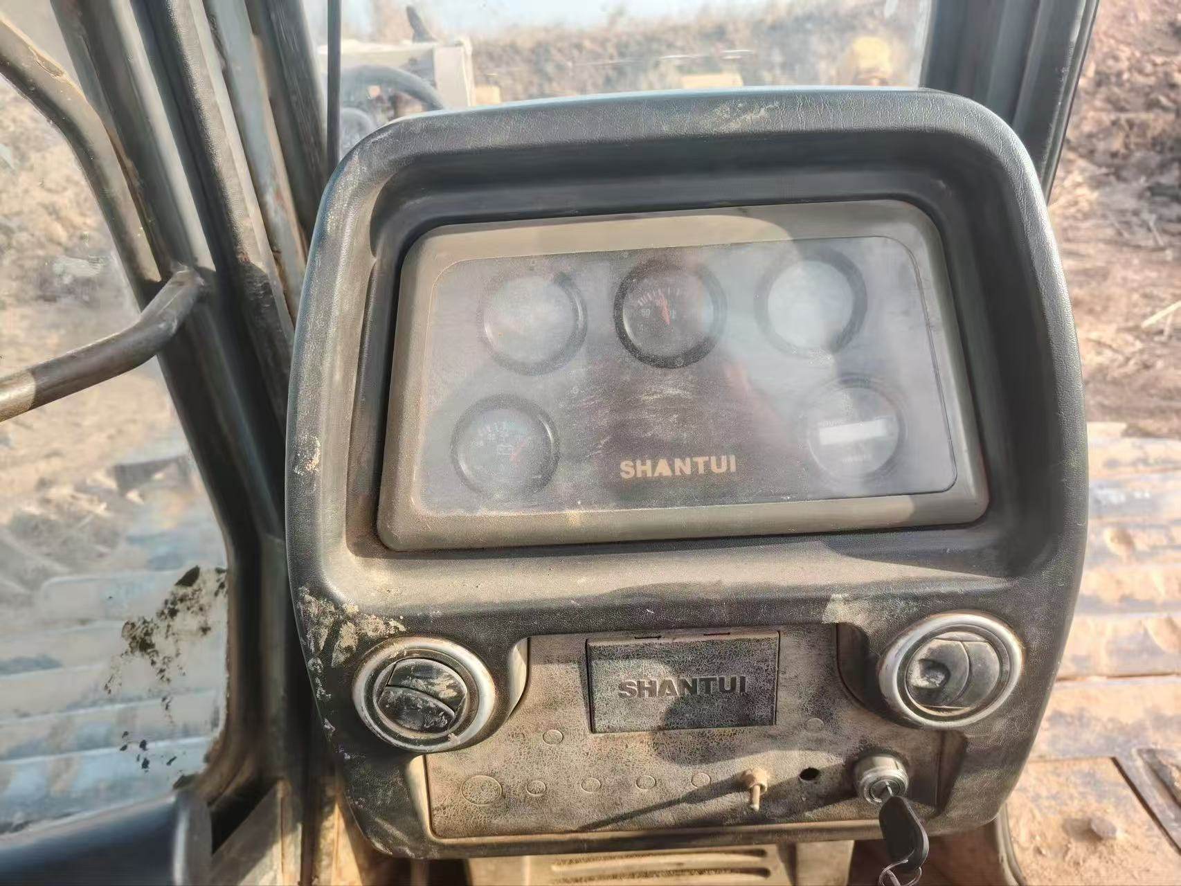 1月18日信阳【资产处置】山推SD16L湿地型推土机网络拍卖公告