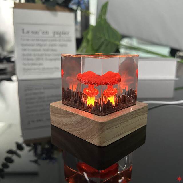 Hiroshima Love Night Light Handmade Resin Atomic Bomb Hydrogen Bomb Explosion Mushroom Cloud Decoration Gift Ornament