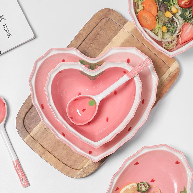 Internet Celebrity Strawberry Bowl, Spoon and Plate Set, High-Looking Girl Heart Heart Bowl, Salad Bowl, Dessert Household Tableware Niss