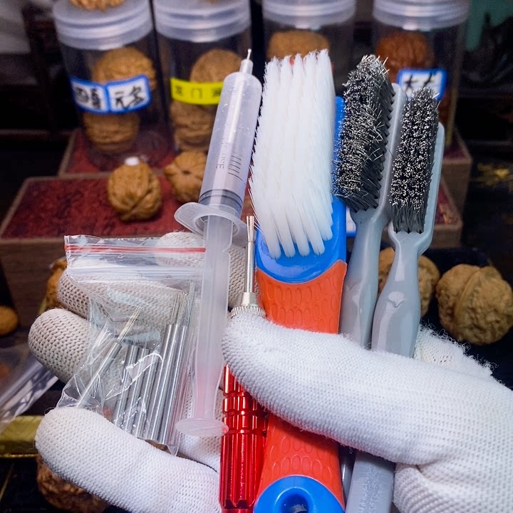 Play in the bottom of the box