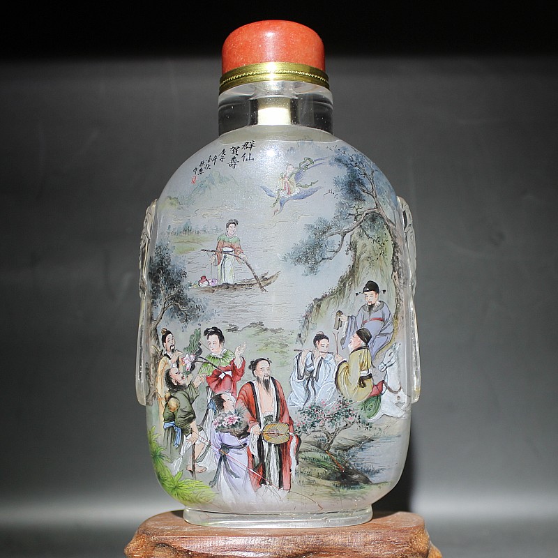 Natural hair crystal inner painting snuff bottle 