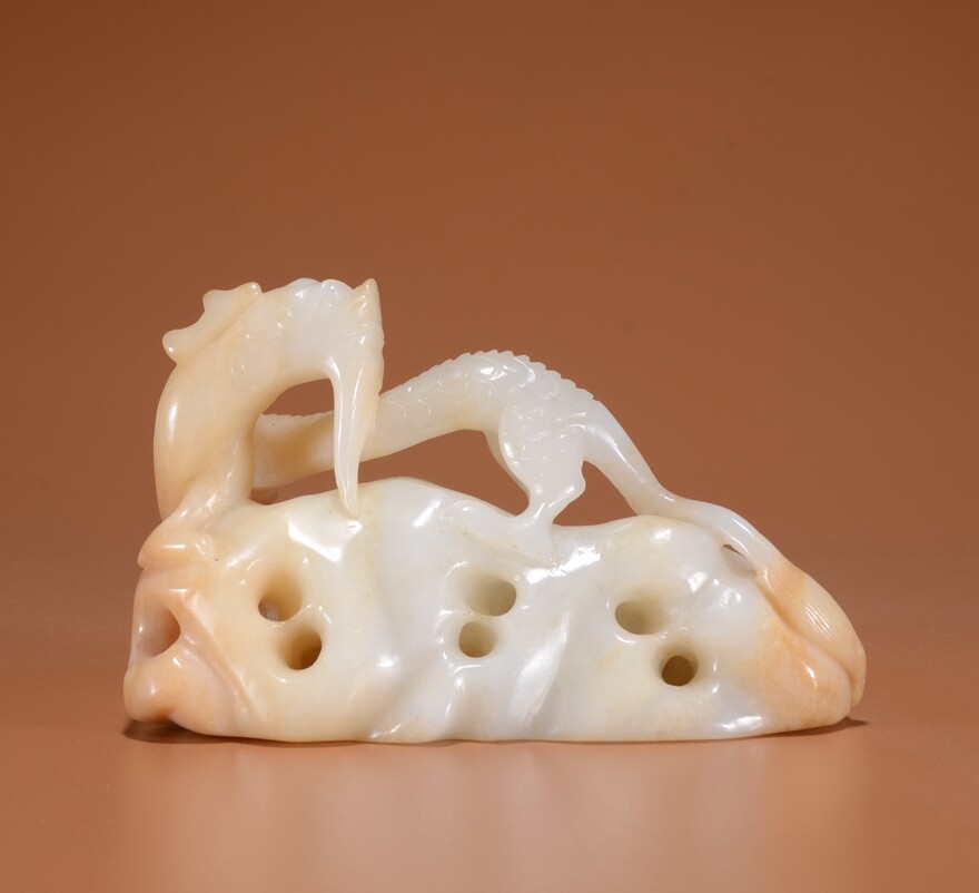 Hetian Jade Dragon Going to Sea Ornament Jade Carving Wenwan Ornament Ruiping Auction A2303