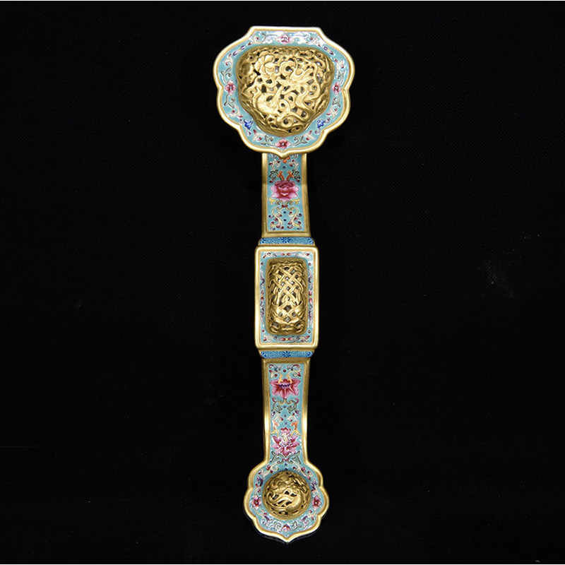LY0829 Qingqianlong style enamel color hollow gilt dragon pattern Ruyi