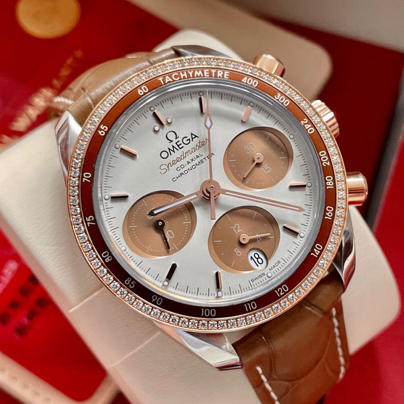 Unused 99% New Omega Speedmaster Mechanical Watch for Women 324.28.38.50.02.002 Cappuccino Unused 99% New Omega Speedmaster Mechanical Watch for Women 324.28.38.50.02.002 Cappuccino