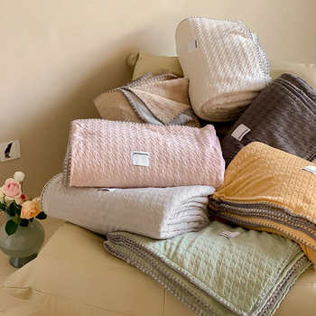Super soft jacquard milk velvet cover blanket, winter warm coral velvet blanket, double blanket, bedroom leisure blanket