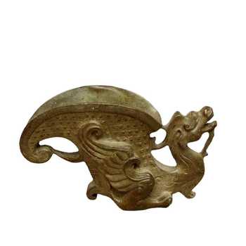 Animal ornaments, old objects, decorative wine glasses, small antiques, antique home accessories, collection of antique country miscellaneous imitation ornaments, copper