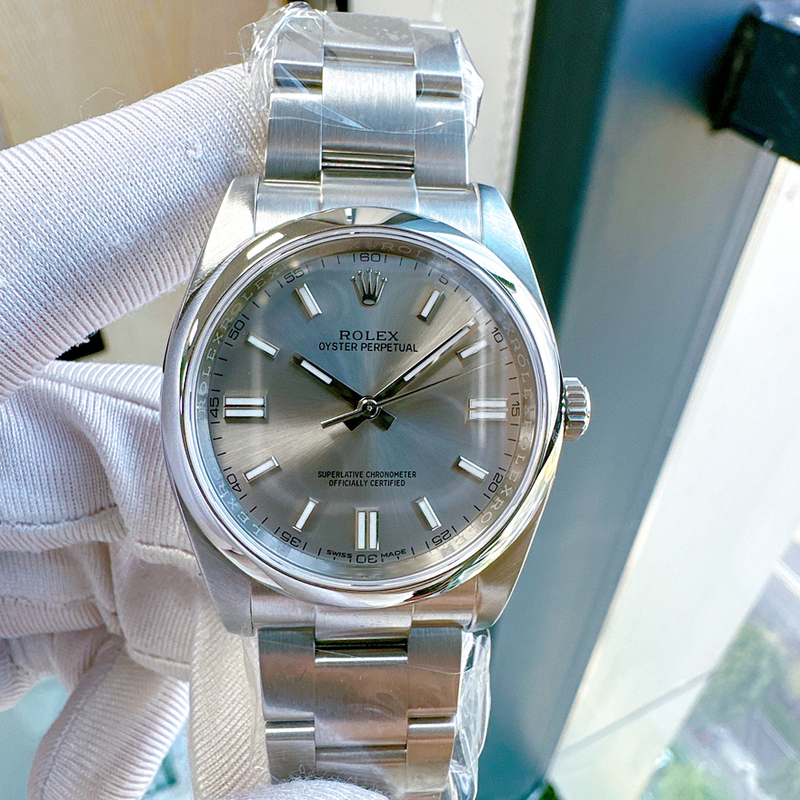 Direct Purchase Price: 98% New Rolex Oyster Perpetual Series Swiss Automatic Mechanical Men's Watch 116000