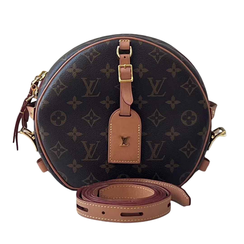 9.9 New Louis Vuitton Lv Monogram Large Soft Crossbody Clutch Bag 9.9 New Louis Vuitton Lv Monogram Large Soft Crossbody Clutch Bag