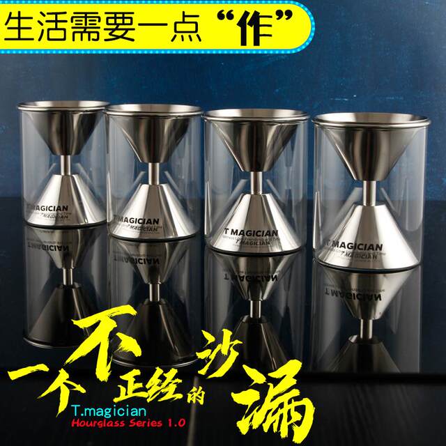 Creative and Stylish Windproof Ashtray with Lid for Home Use, Nordic Ins Style, Metal, Prevents Ash from Flying, Gift for Boyfriend, Popular Online