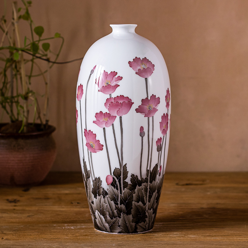 Ceramic vase provincial arts and crafts master Yuan Shufan hand-painted vase decoration advanced decoration modern decoration