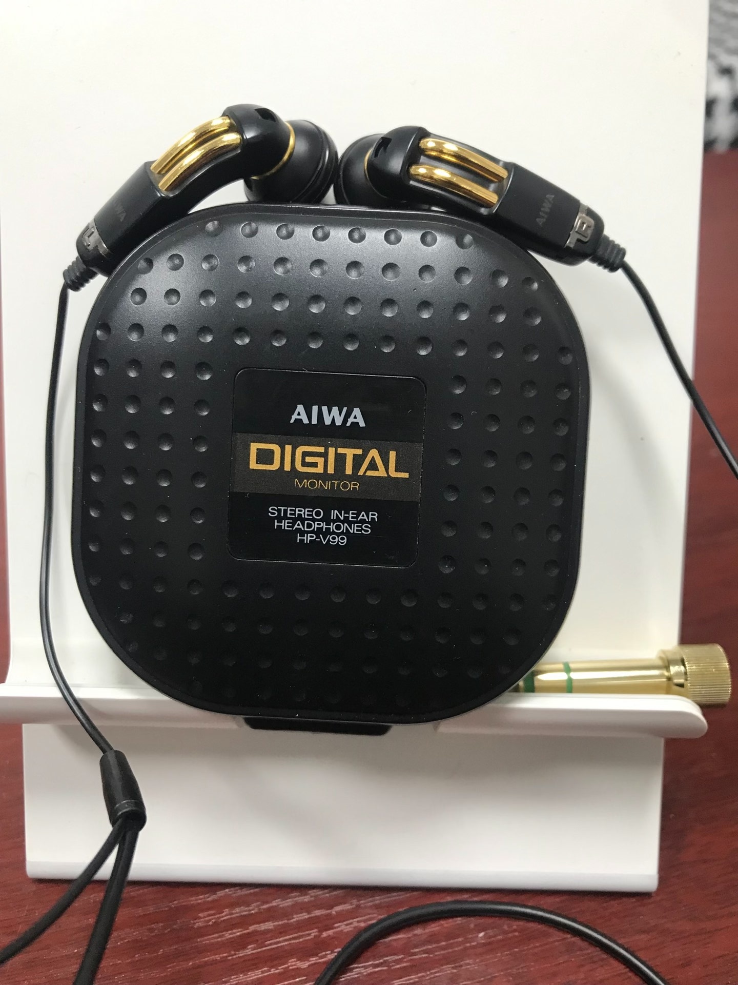 レア 希少 アイワ AIWA イヤホン HP-V99