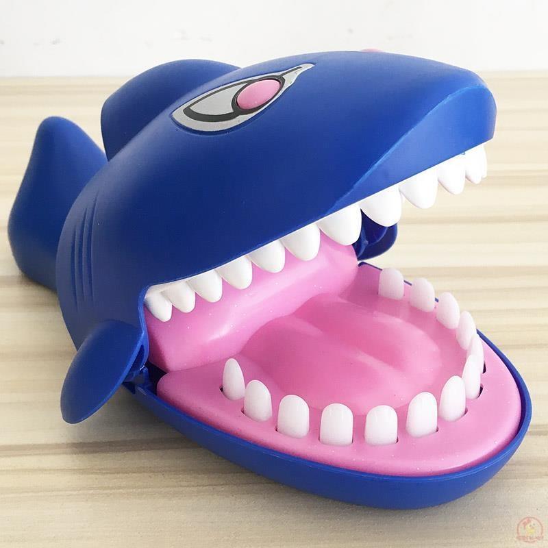 Adult Interactive Fun Toy Shark for Stress Relief Funny Teeth Prank Biting Fingers Prank Puzzle Game