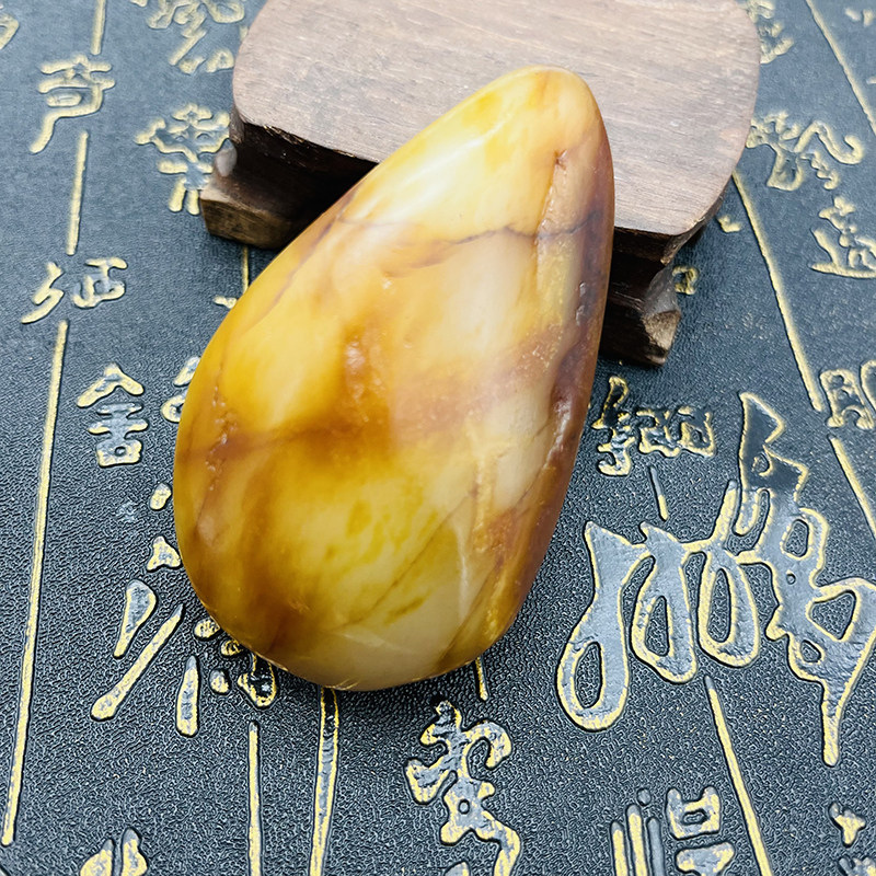 Xinjiang and Tian Yuya lipid white jade to run the original stone hanging piece handle parts for the wiring 125 46 grams Yixiao w06