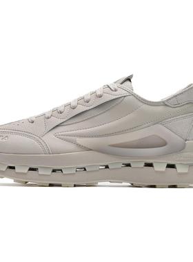 Fila/斐乐KM时尚运动透气低帮休闲跑步鞋男款银灰色F12M413105FOG