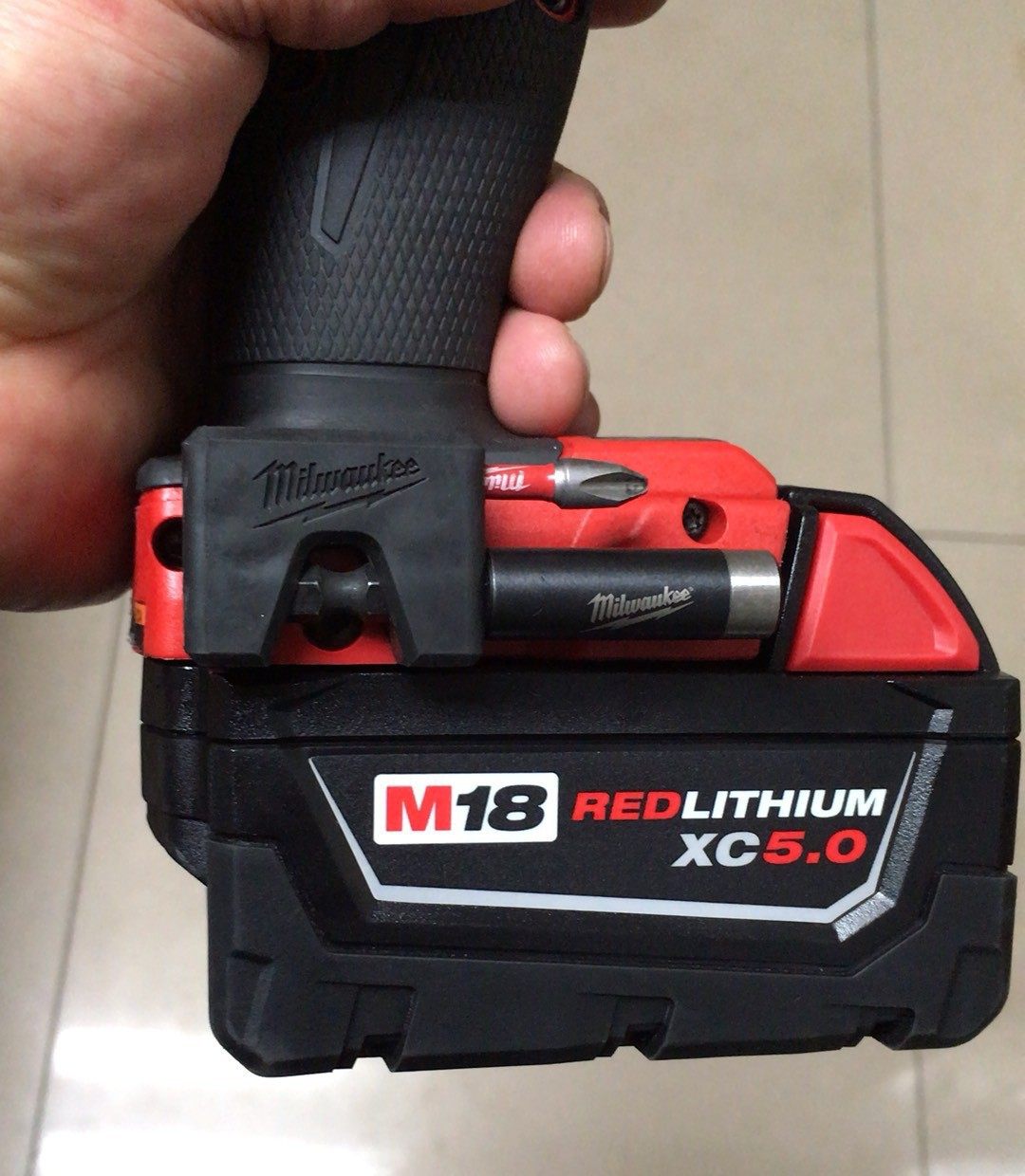 Милуоки. Мивич новый отвертка хранение , с одной M18 машина винт