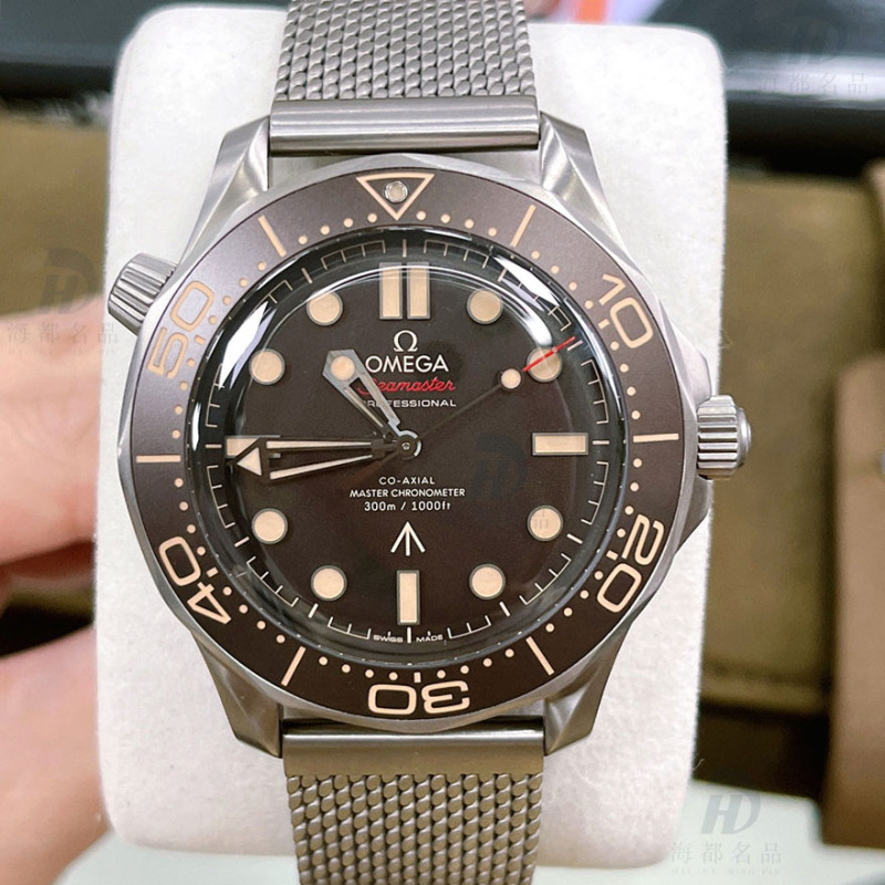 98% New Omega "007 No Time to Die" Automatic Mechanical Seamaster Watch Titanium Men's Watch 42mm 98% New Omega "007 No Time to Die" Automatic Mechanical Seamaster Watch Titanium Men's Watch 42mm