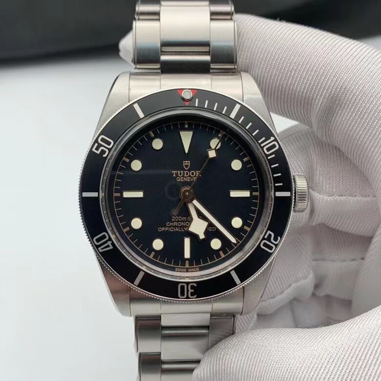 [Official Price 30300] Box and Papers, 98% New, 41mm Tudor Black Bay M79230N-0009 Automatic Mechanical Men's Watch
