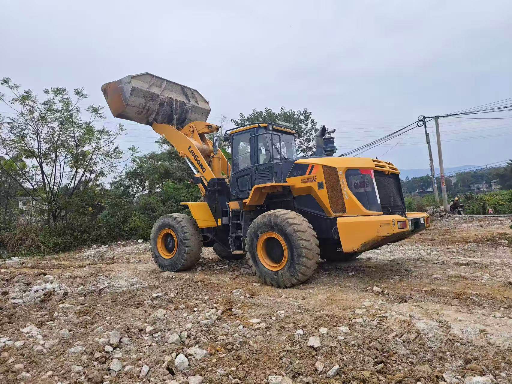 3月26日贺州资产处置柳工860h长臂装载机4.5方斗网络拍卖公告