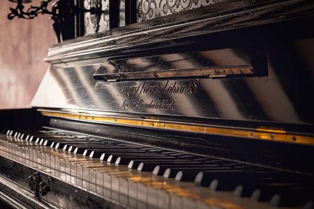 is piano percussion
