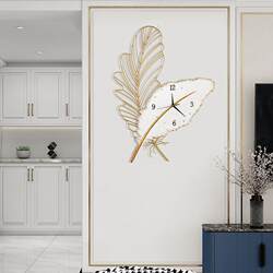 Modern Style Decorative Wall Clock for Home Use, High-End Living Room Wall Clock, Fashionable New Clock, Simple and Unique Wall Clock for Bedroom