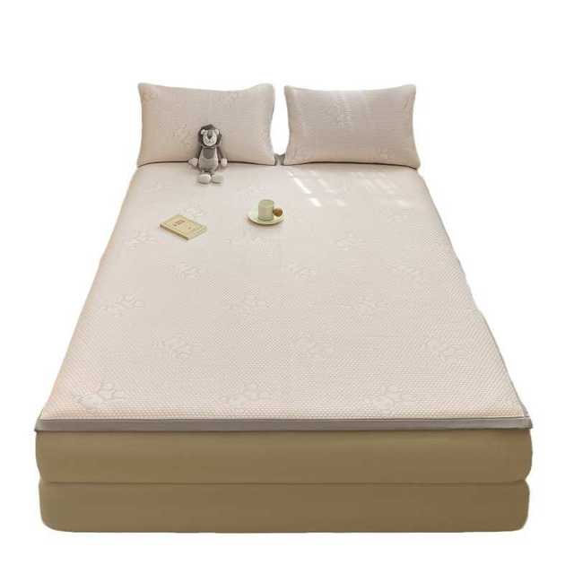 Class A hot iced bean dough sheet three-piece set machine-washable iced silk mat latex soft mat air conditioning mat