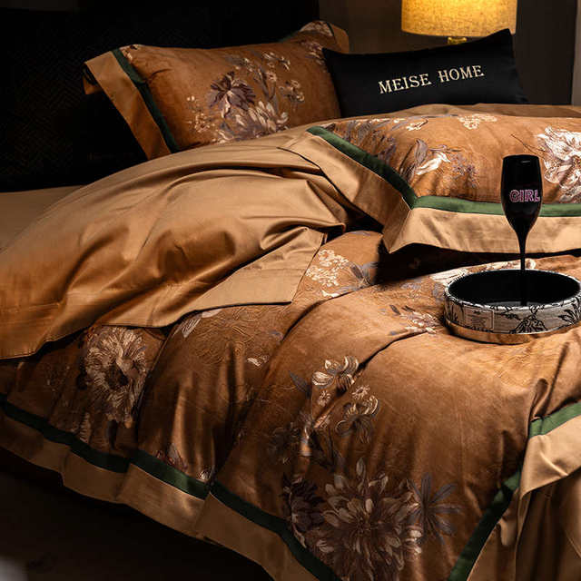 Manufacturer direct sales American retro print 100 long velvet cotton four-piece set soft cotton tribute satin bed sheet quilt cover 1.8
