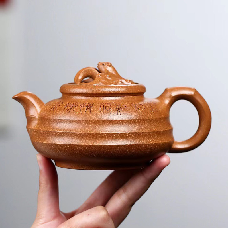 Senior engineer Zhang Weijun's original ore crab yellow section 