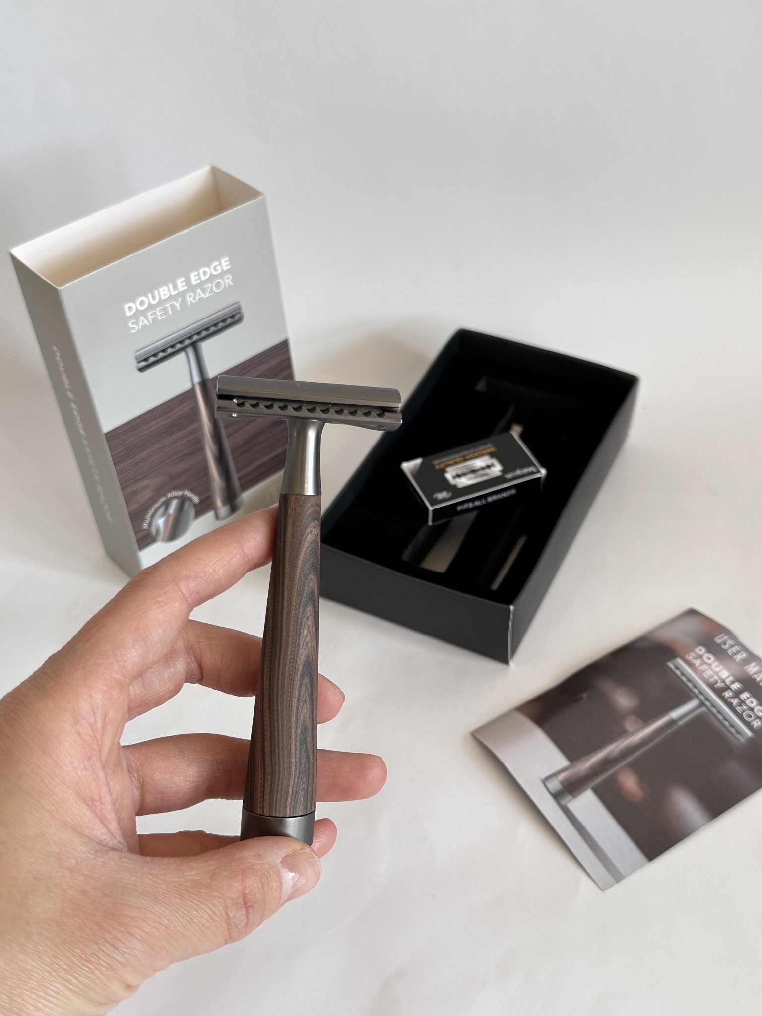 review of the wooden razor
