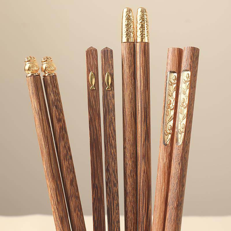 New Chinese-Style Chicken Wing Wood Chopsticks for Home Use, High-End Individual Chopsticks for Family Use, Parent-Child Chopsticks, Solid Wood Family Set