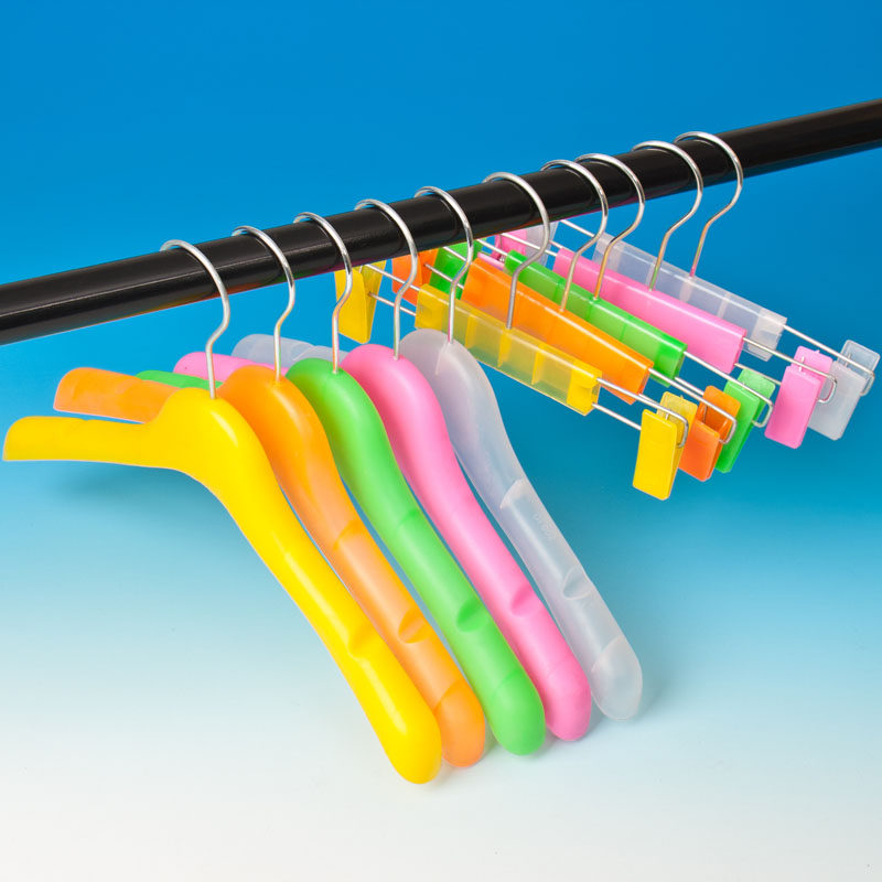 Cartoon translucent cloakroom wardrobe children's plastic hanger pants clip color series five-color cute type light and thin